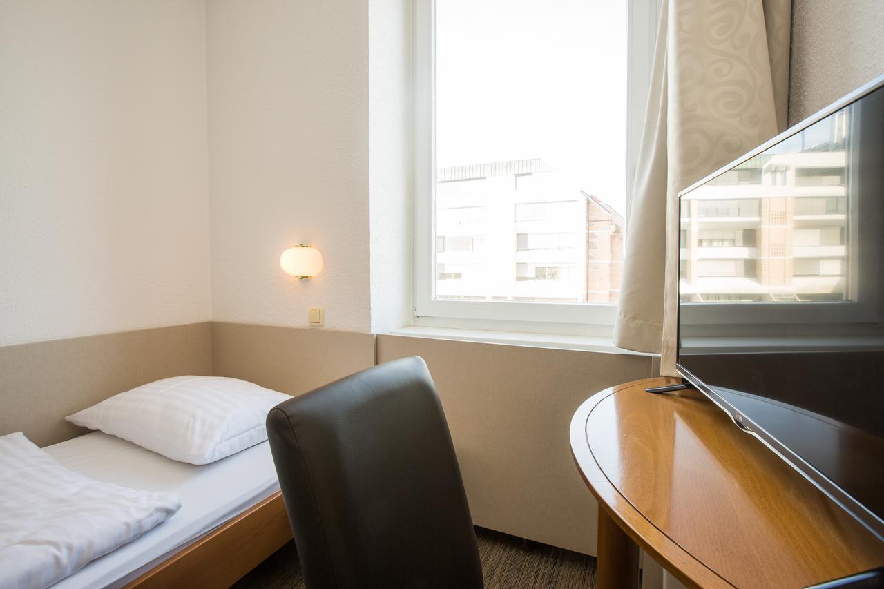 Hotel Celeia Целе Экстерьер фото