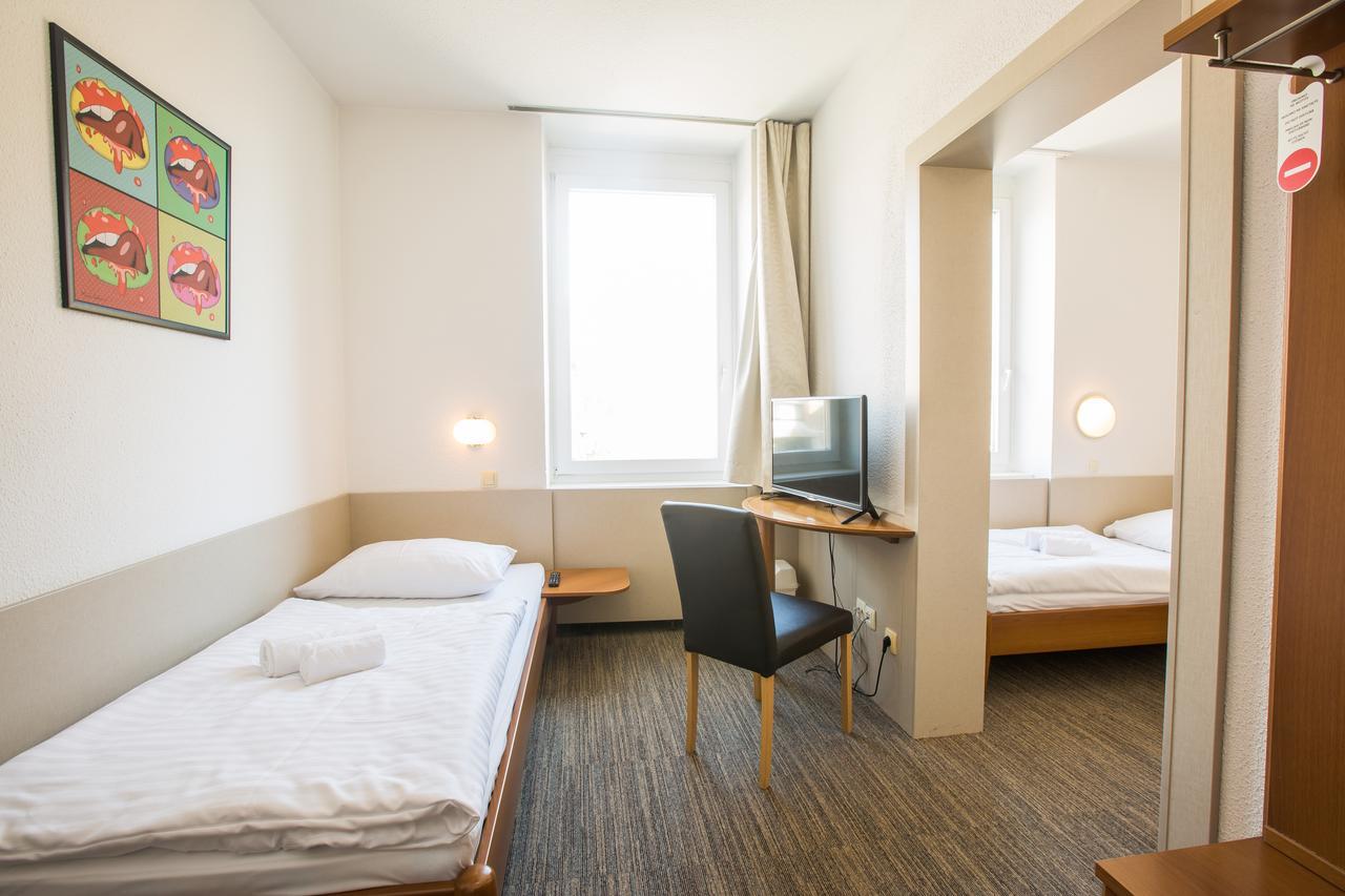 Hotel Celeia Целе Экстерьер фото