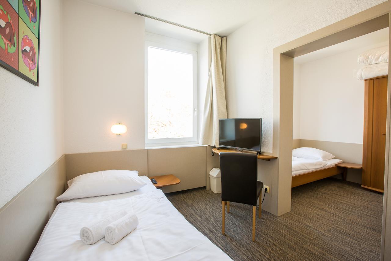 Hotel Celeia Целе Экстерьер фото